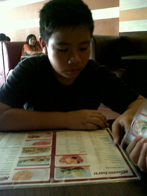 Name:Gideon Rori (GR22). Address:Manado. Hobbies:Football.