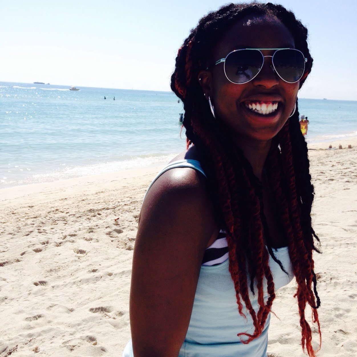 AyeshaSmith3's profile picture. Loving the roller-coaster of life & the blessings He brings X