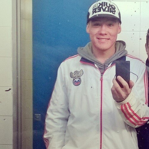 pablovenega's profile picture. El Que Sabe, Sabe, El Que No, Critica. ;)