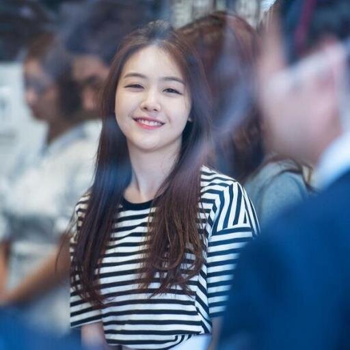 [roleplayer] :13 Mei | Imut since ©1993 | senyum malaikat (?)kosong/?