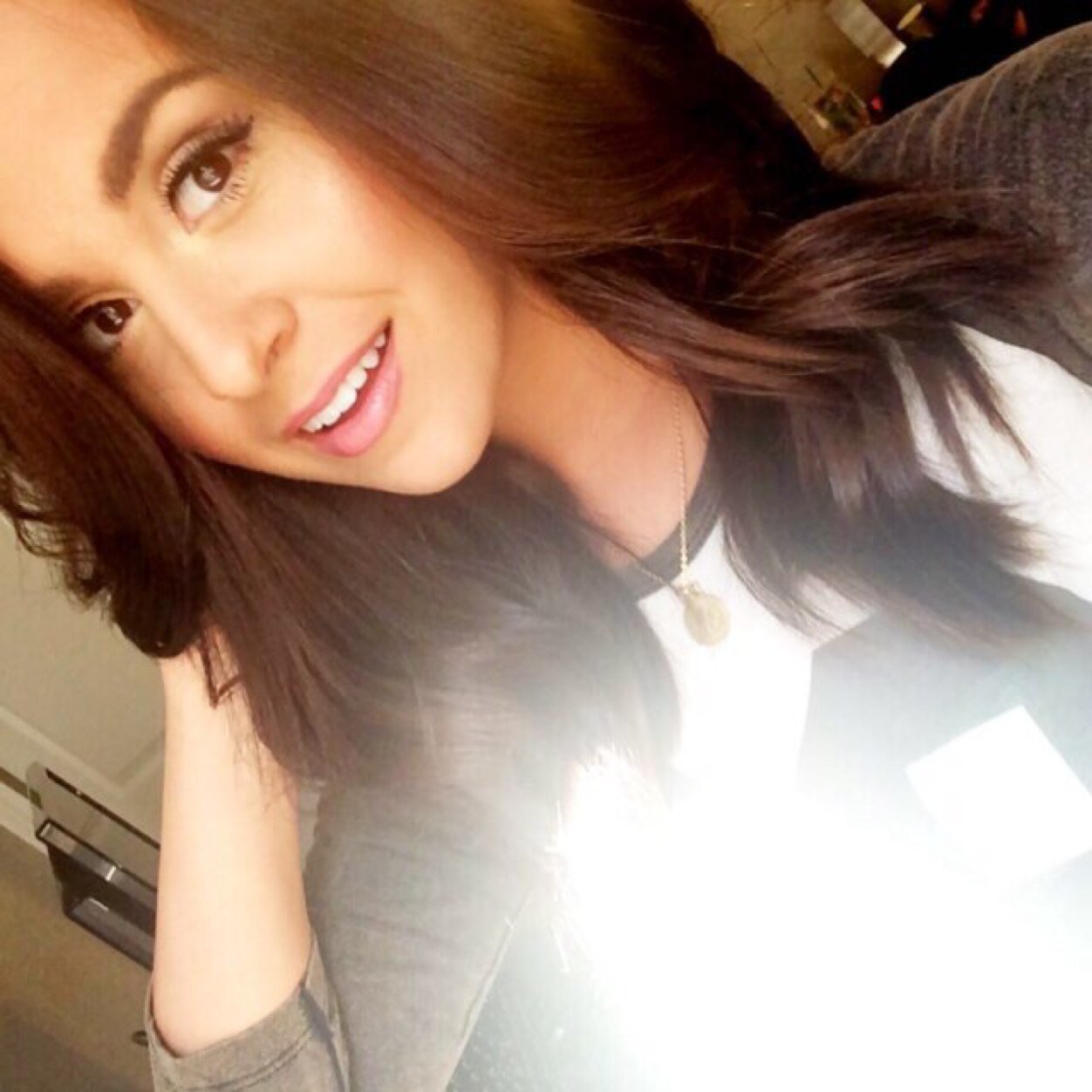 The one-minute older 1/2 of @meganandliz. Singer/songwriter/dreamer/Nashville/S'mores anything/Diet Coke enthusiast. Simple Life EP: http://t.co/uTqFZyXSPx