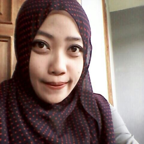 ♥ Allah SWT | ♥ Ibu Bapak & Adista | Student of Diponegoro University Semarang (statistics 2010) | @StatSepuluh @HimastaUndip