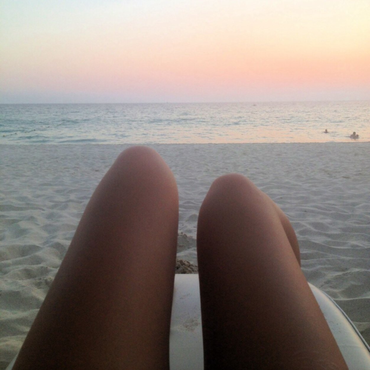 AreyouHellohow's profile picture. 