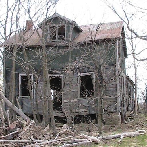 I am an #abandonedhouse enthusiast who is passionate about #exploring Ontario’s countryside. sharing #photos #history and stories.