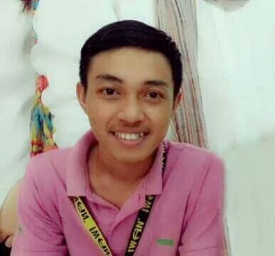 free • 12-5-1993 in singkawang • Mention for follback thank's :) •