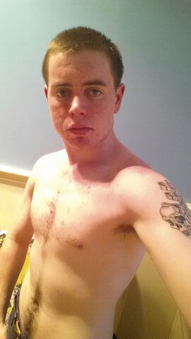 arieeddy1996's profile picture. Hi, My name is Arie, friends call me Azza, im a father of one whom lives in victoria, and im a hardcore gamer!!