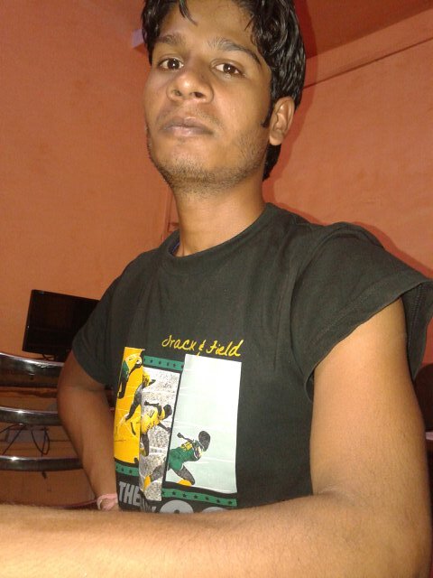 Jo chahte ho wo kehte ho chup rehne ki aadat kya jano...