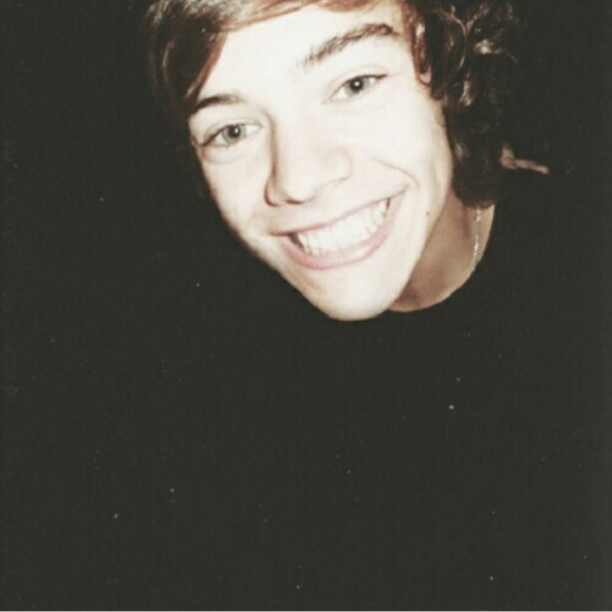 FOLLOW @simmerdownzayn SHE FOLLOWS BACK BEAUTIFUL ILYSM