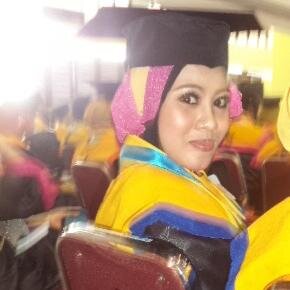tak ada yg sempurna di dunia ini,
saling menjaga dan menutupi itu mungkin lebih baik,,,,