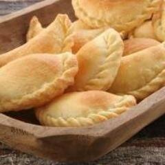 Empanada Impresssh To Soothe Your Craving https://t.co/r9xe2VNKlC Follow us and like our page :D Order na! :D
