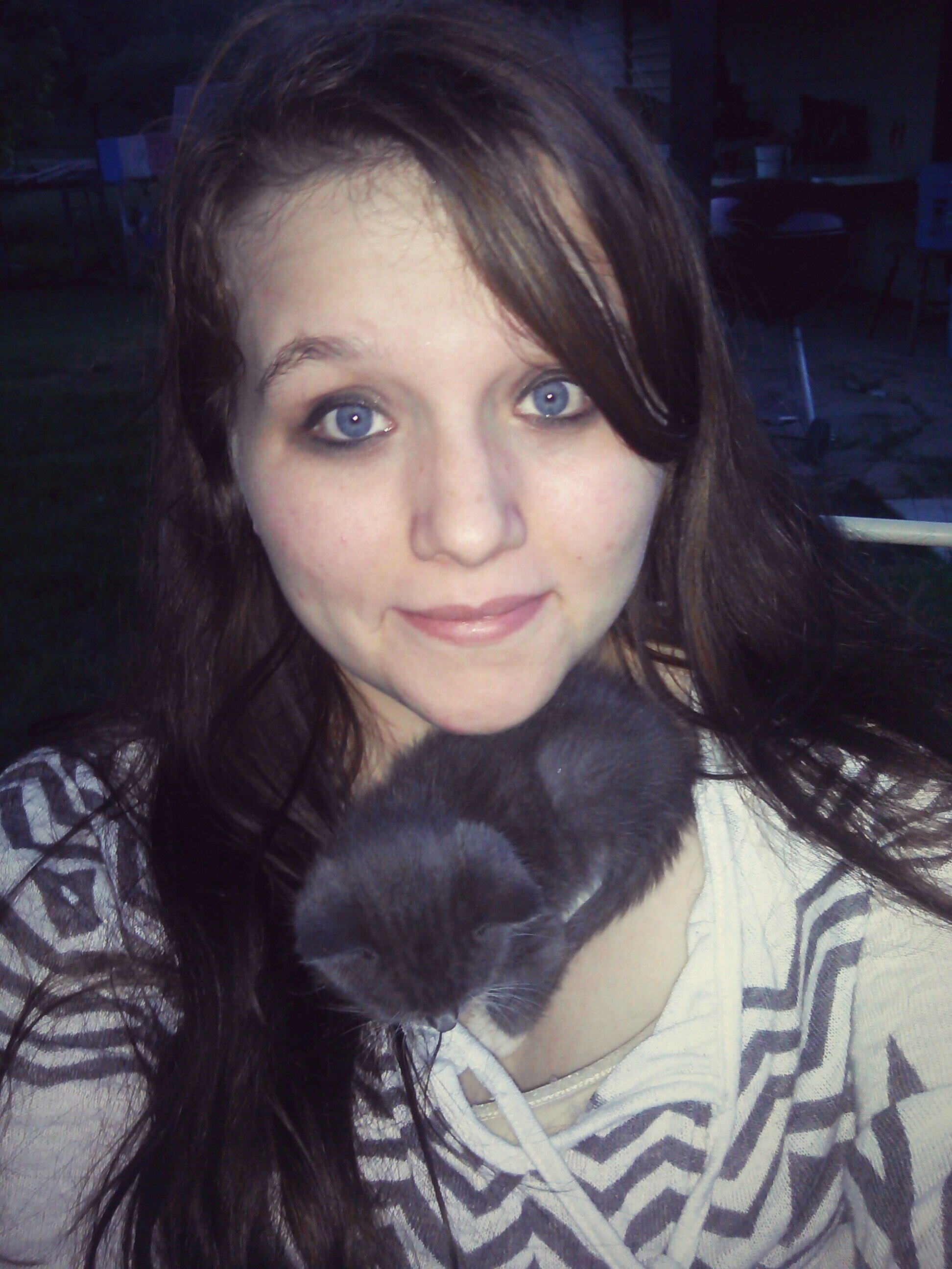 SarahBeth2309's profile picture. 