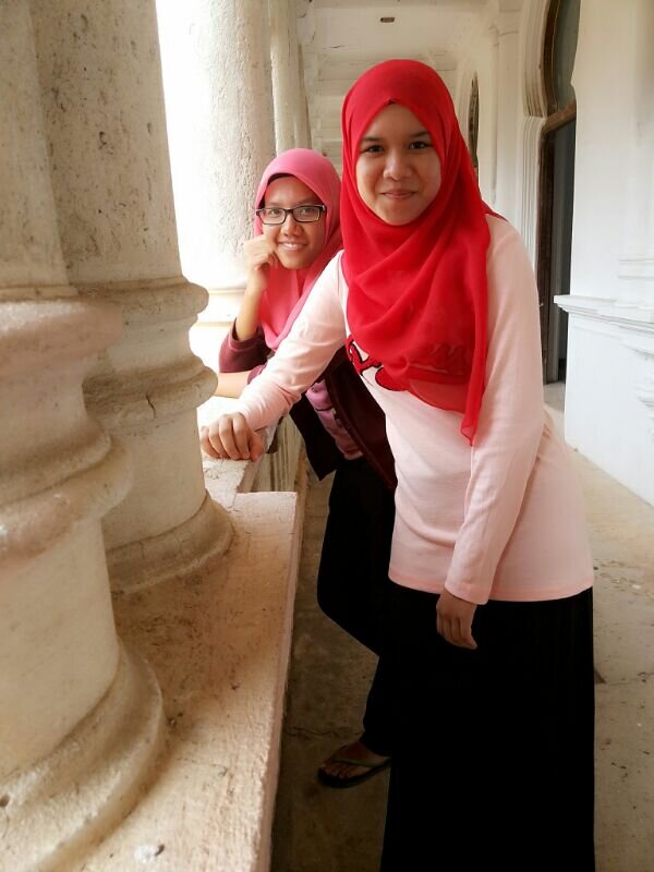 wawa_Yien's profile picture. When u drop something just pick it up and go, let the incident be a passing ~ follow me  ^__^ v