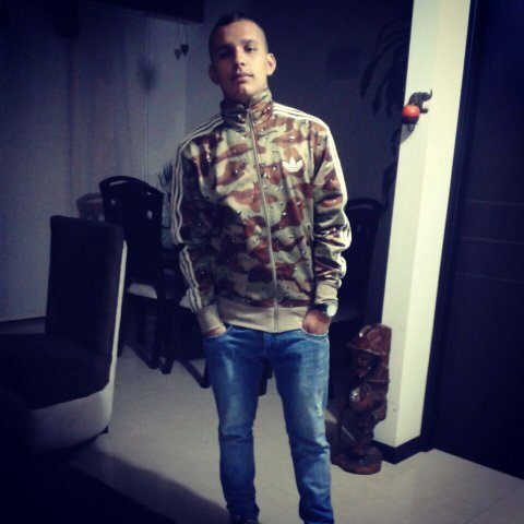 Instagram:jhonatan_gomez1