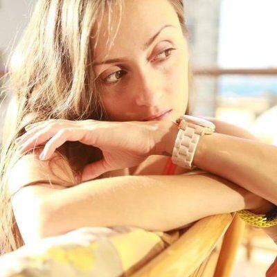 Просто люблю обсуждать разные новости. Родилась в замечательном городе. Стараюсь думать оптимистично. Очень общительная как человек.