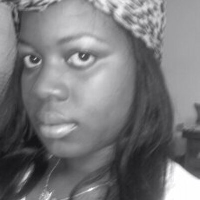Rue_the_World's profile image