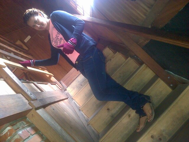 signo de tierra*;* capricorniana =)
