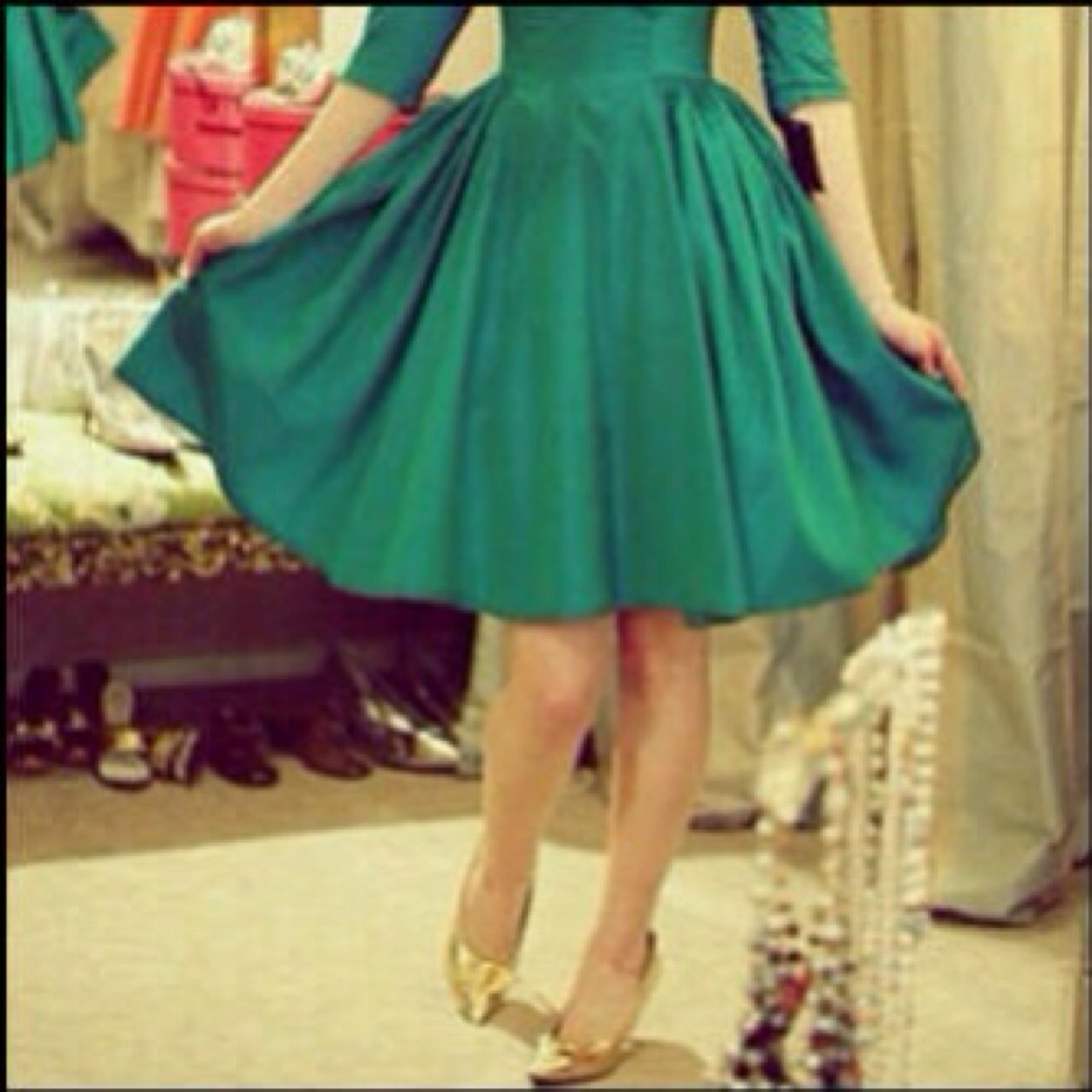 آلبلآء ذكريآت بدآخلي م تغيب .. ردهآ مستحيل وصعب نسيآنهآ ♡