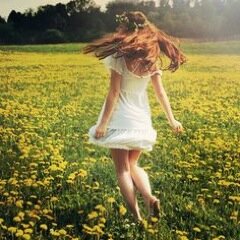 the_journeygirl's profile picture. I'm just a lebanese girl who has battled an eating disorder, who wants to reach others that might not have a voice, or the courage to ask for help.