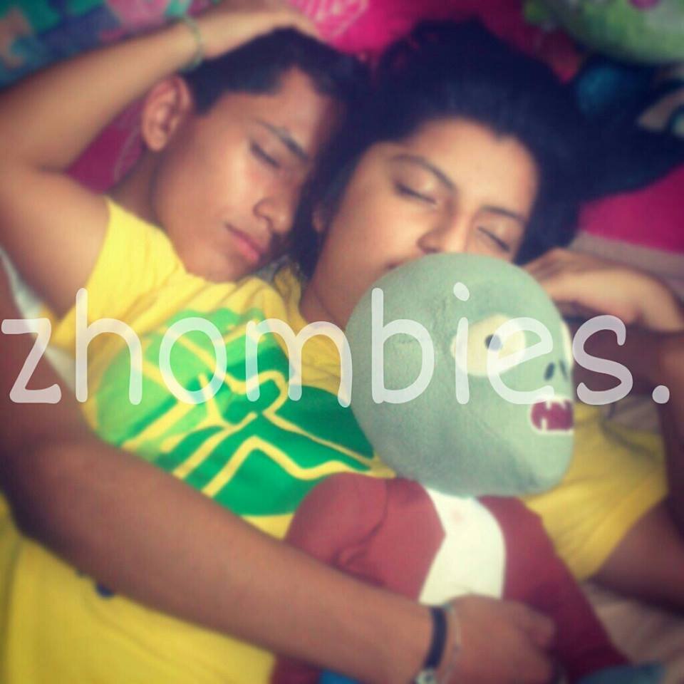 Soy voleibolista y quiero mucho a mis hermanos :)  :3 Soy el tipo de persona que siempre tiene hambre :p
