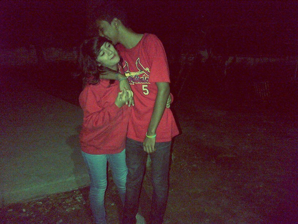 ''Siempre habrá 1 fecha, 1 palabra, 1 mirada, 1 película, 1 cancion, 1 punto, 1 sonrisa, 1 razón por la que te acuerdes Demii♥  :)