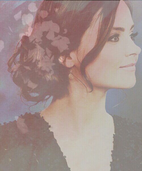 The good always die young.                               {Fem!Lock, 18+, Any ship, MV}
