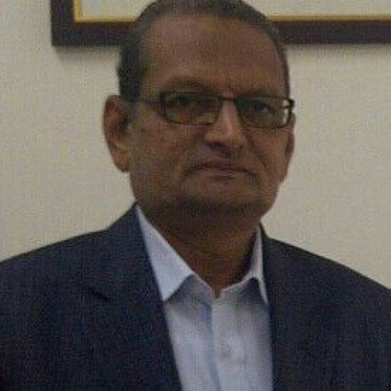 Social worker, Politician, committed to Congress, Working for congress for last 40 years.