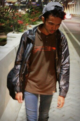 I'M PUNK MUSLIM .#GUNADARMA S1/ Vocalist of @AFTERKIDSPUNX   [ #IndonesiaTanpaJIL] @TanpaJIL . KILLUMINATI Indonesia ▼