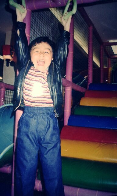 zaguarpowww's profile picture. football traveller