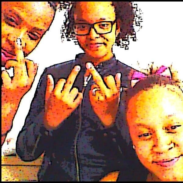 Look like a girl, act like a lady,and work like a boss. ♥  \\ NF=NFB \\ UNF = UNFB !!\\ Welcome is unf #TeamBreezyy
               app askk me !