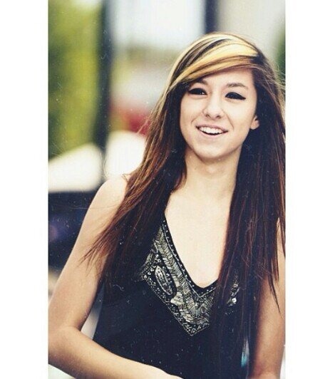 chrgrimmie's profile picture. i'm christina grimmie