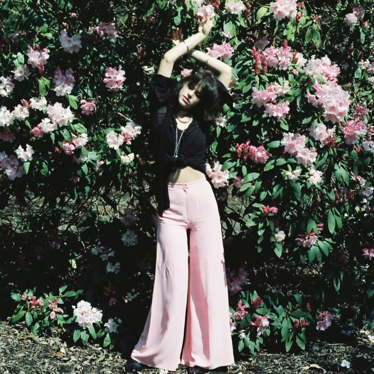 We are an online vintage womenswear boutique for thrill seekers, time-gone-by-keepers and garment junkies. We offer FREE UK SHIPPING!
