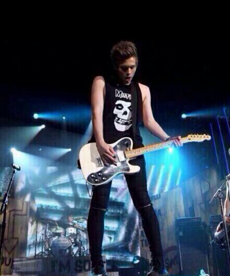 I am big fan of 5SOS #5SOS
