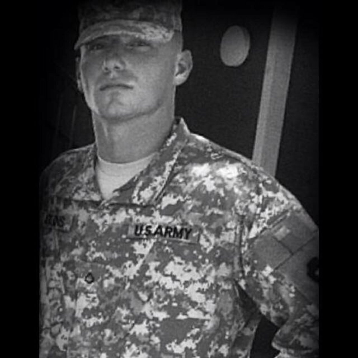 I am a Combat Medic in the U.S. Army with entrepreneurial thoughts and ambitions. One day, all of my hard work will pay off and I'll make it to the top ;)