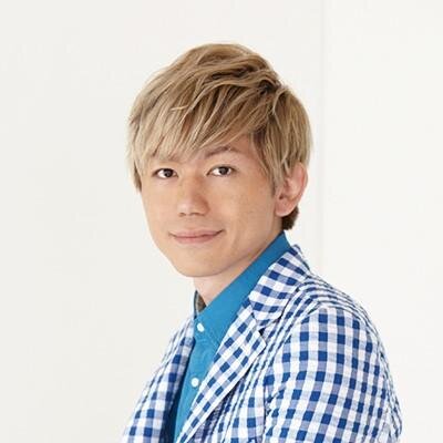 2013年3月メジャーデビュー/ユニバーサルミュージック/7月30日にミニアルバム「ノックチャックです。」リリース /全国にてライブ活動中