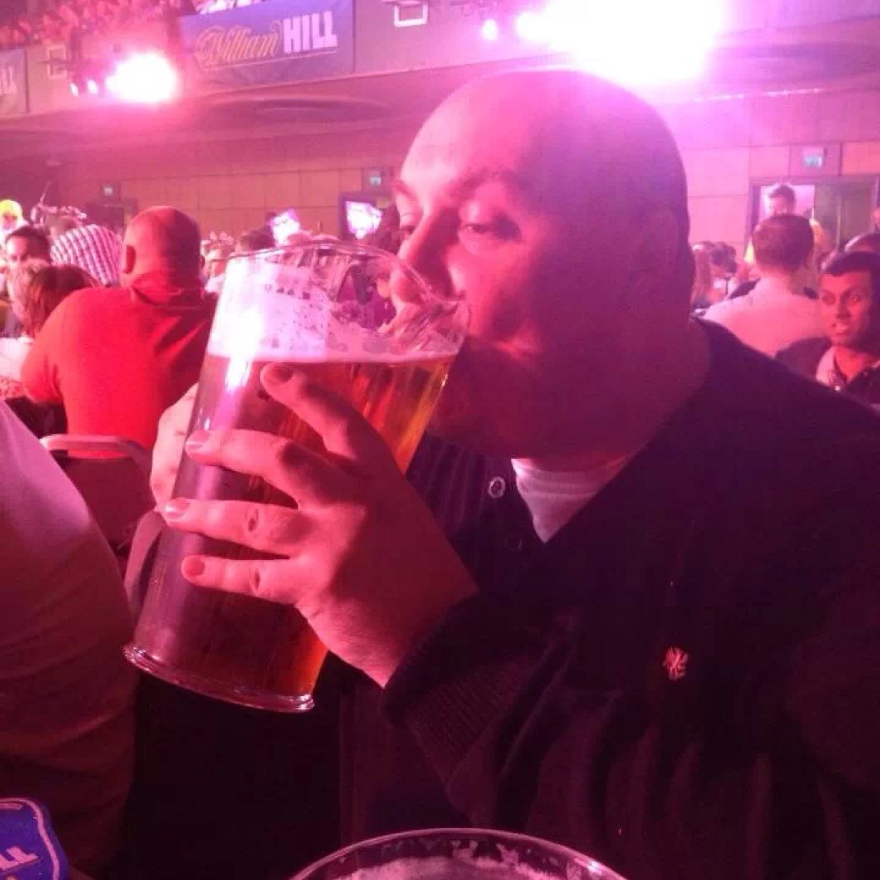 oggie2727's profile picture. 