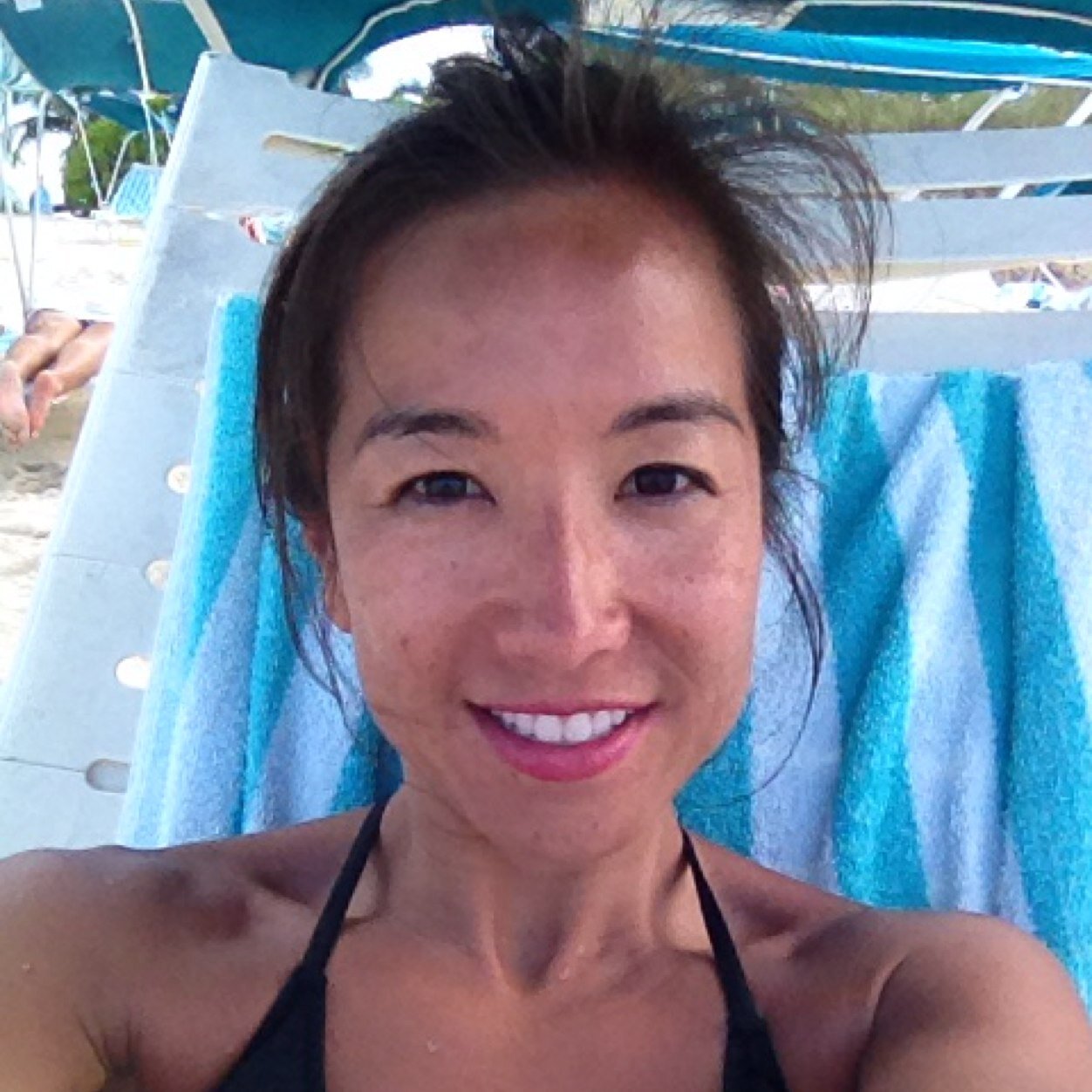Amazon corporate communications and former TV correspondent. Marathon runner, skier and really good at sleeping. she/her This is my personal twitter account.