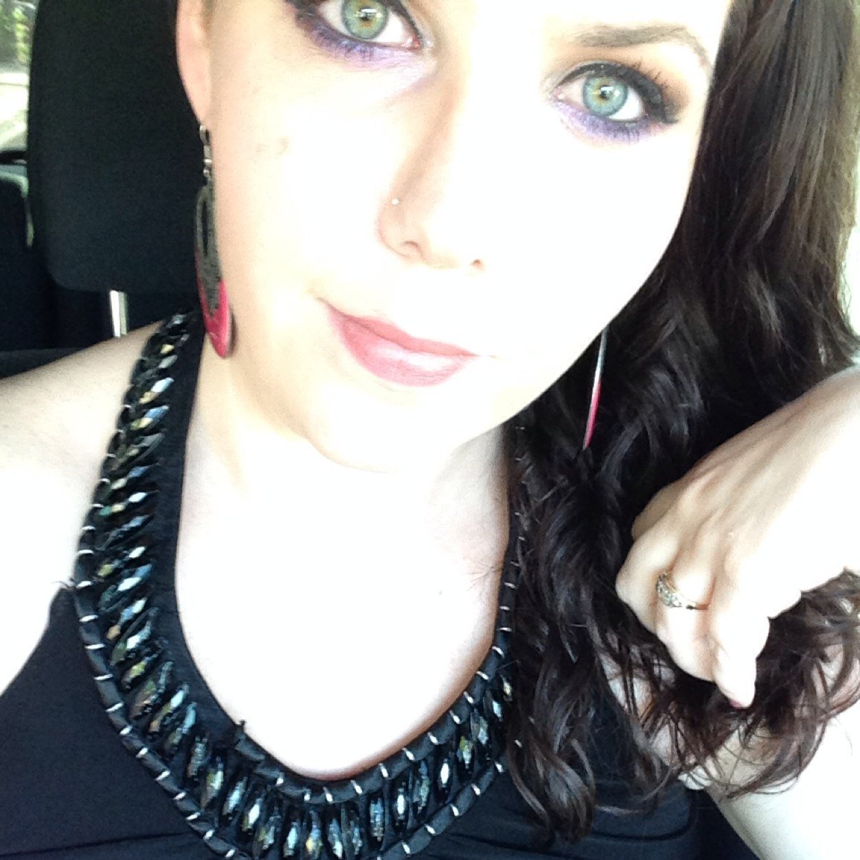 stupermodel89's profile picture. And we'll all laugh at gilded butterflies