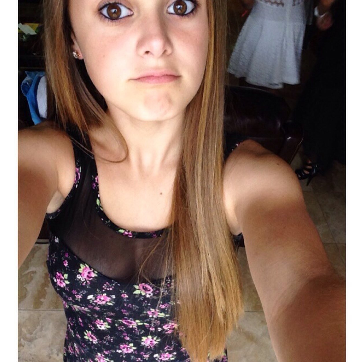 Hii me Megan i'm 13 year old baby girl ☺ | @dirextionercum is da best daddy in world wove him ❤