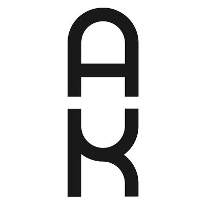 We are a full-service New York art consultancy catering for collectors at all levels of experience.