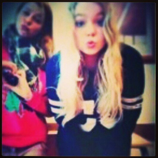 volgnikitaxjwz's profile picture. new twitter aqount @nikitaxjwz  volgg