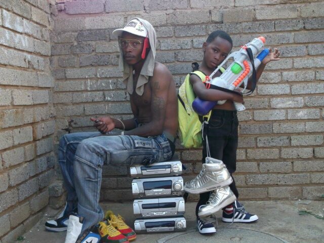 Im
An Artists/Rapper/Produsir Im Currently Unsigned To Any Record
Label....IVE BEEN TO JAM - ALLEY,SPRITE,RED BULL,SHIFT ON S.A.B.C 1,