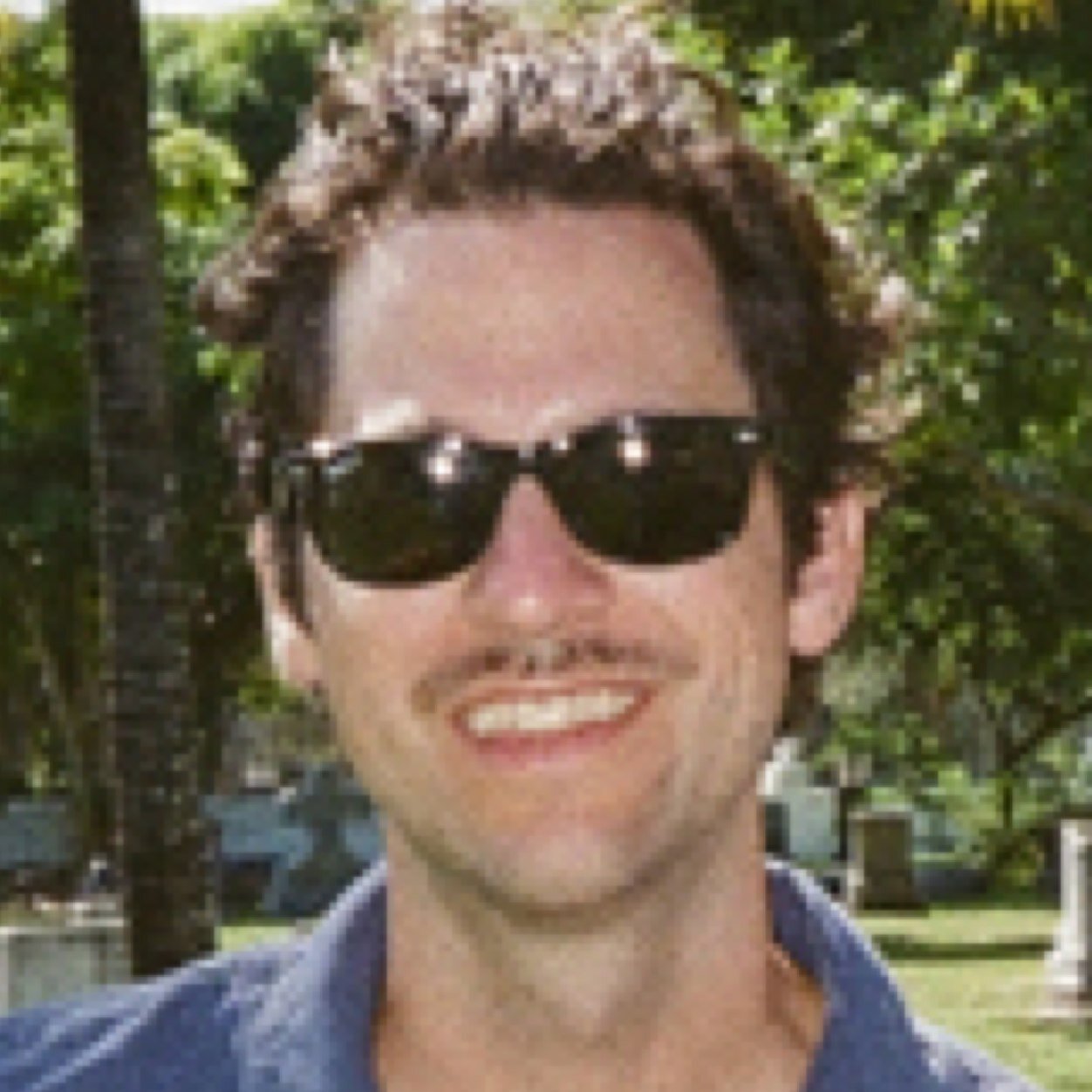 senatorcain's profile picture. I love Chimay, my Ducati, my cat, and Téa Leoni.