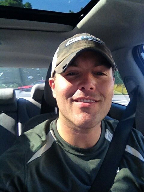 derekduz25's profile picture. 