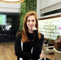 sorriaabrahaoo's profile picture. 