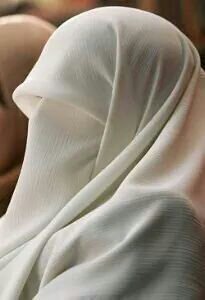 ‏طالبة علوم شرعيه