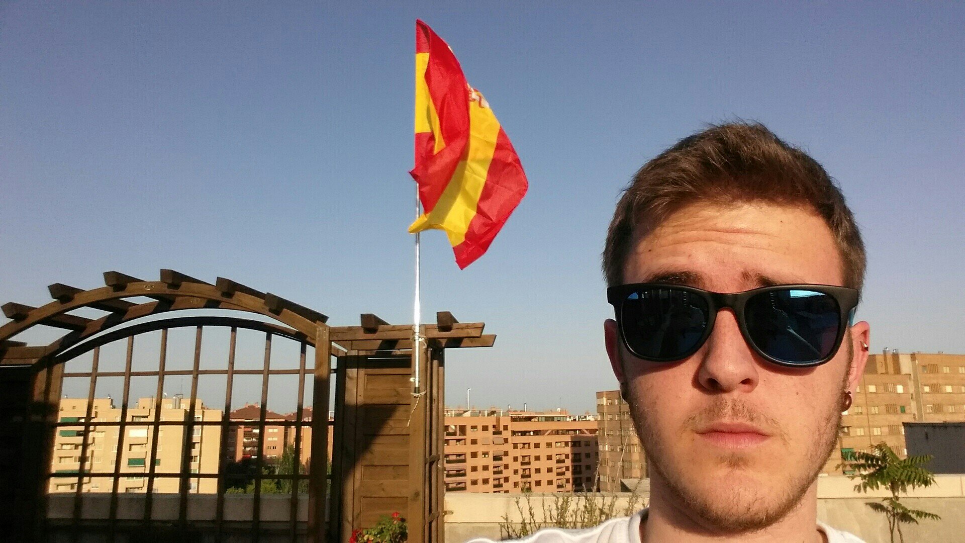 AdrianRoyoZgz's profile picture. 