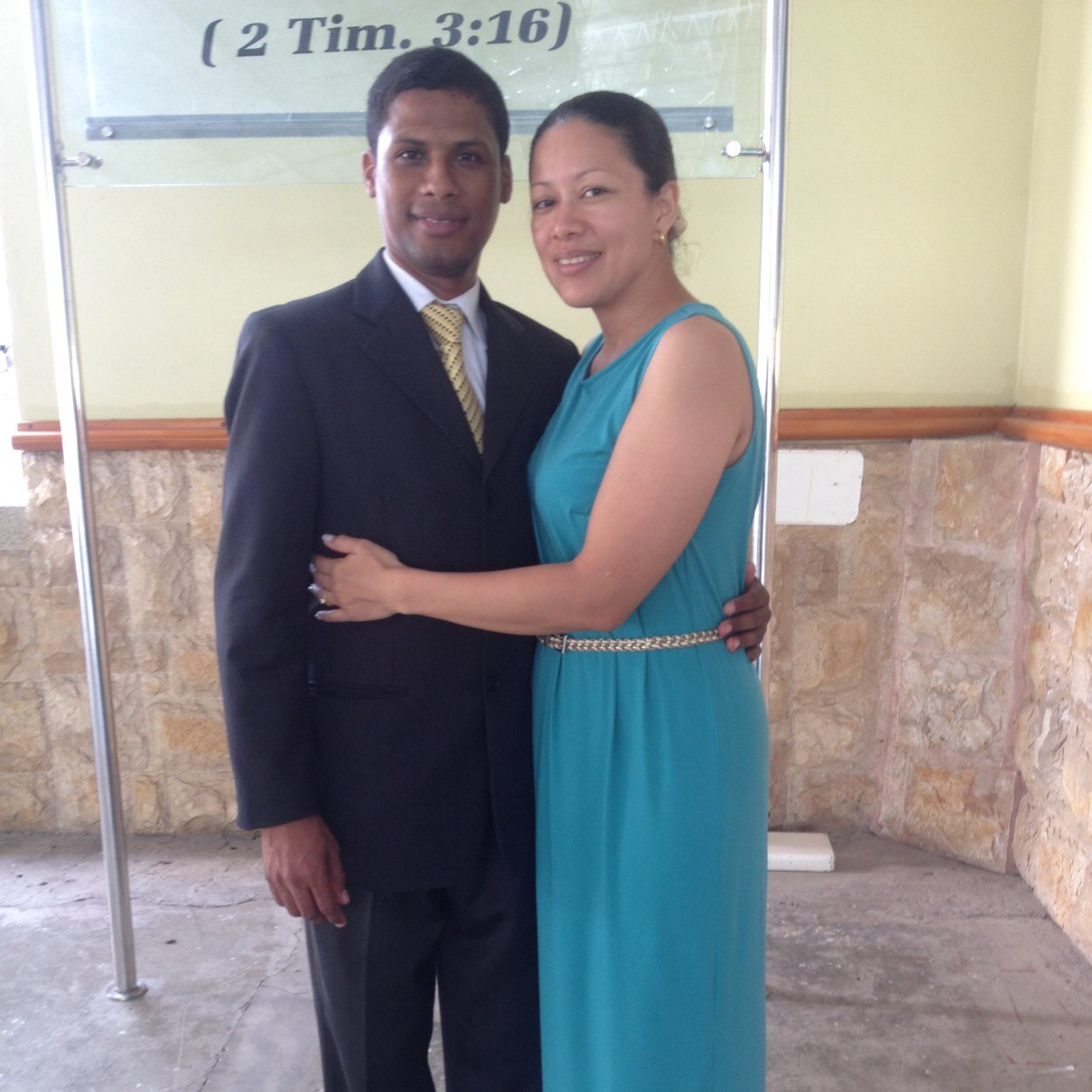Agradecido por mi servicio y mi esposa