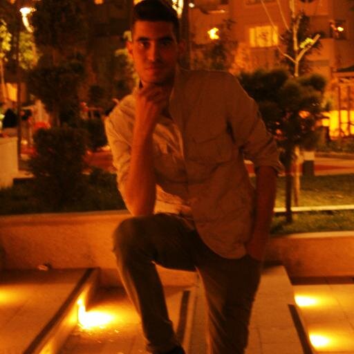 18 yaşındayım Avcılarda oturuyorum Rap müzikle uğraşıyorum  tam bir PATEN hastasıyım  https://t.co/oBwuzbwTkr