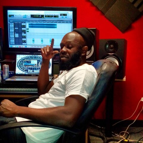 Rap kreyol for life Mwen fe bri janm vle depi ou pa gen flo pa vin nan zone Miami paske map antre ou tankou fo kob