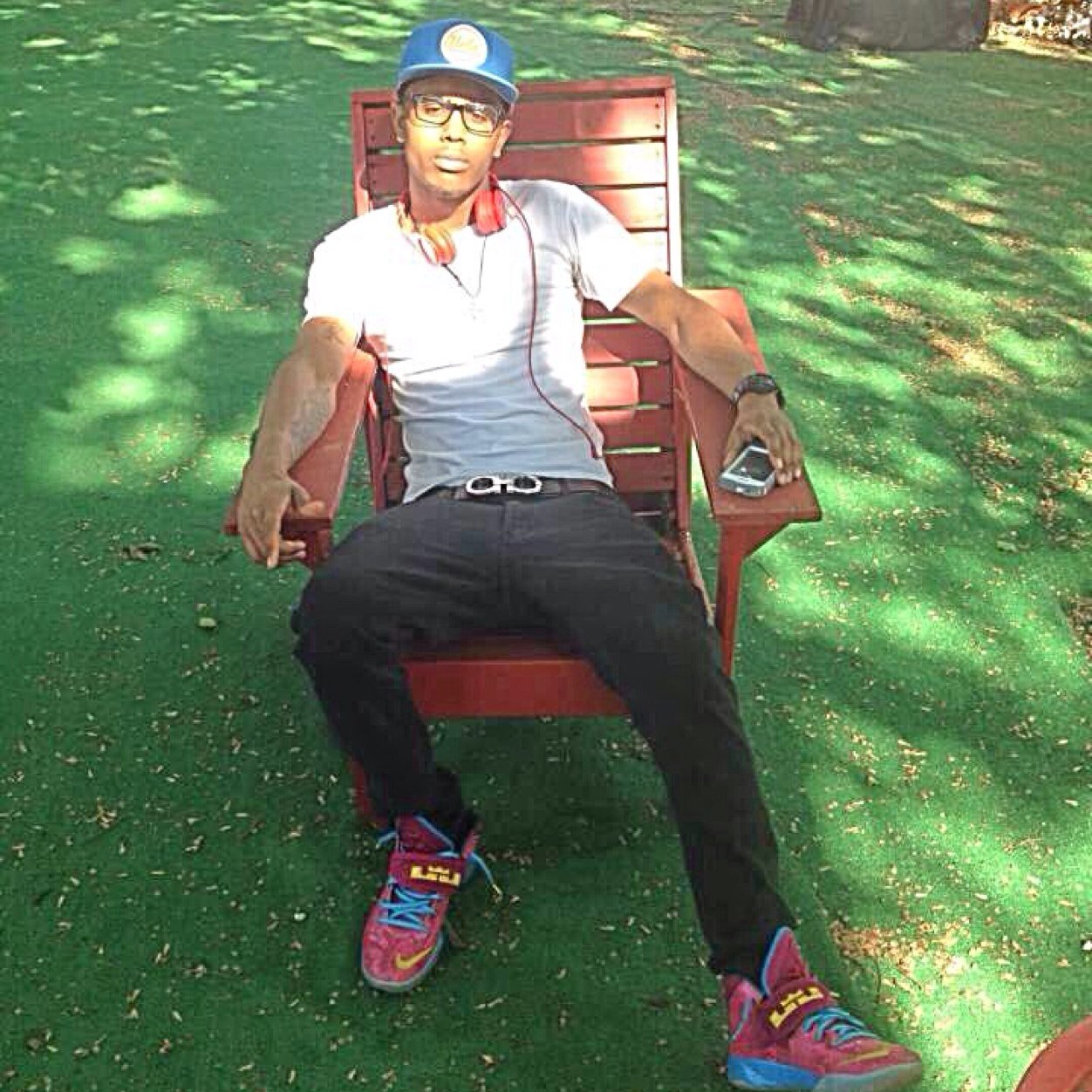 19 Year Young Music Artist. #TeamNoSleep (I Do It For The City) H.O.B #Jersey